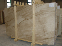 Breccia sarda o Daino reale