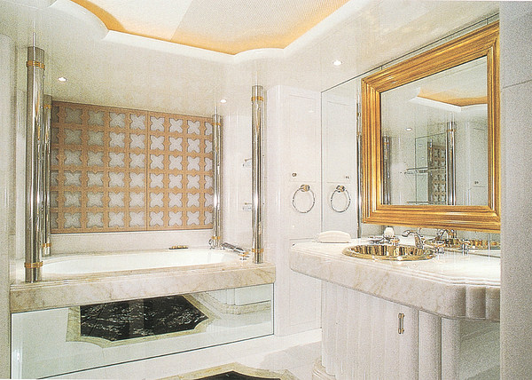 Luxury Carrara Marble Bathroom Design