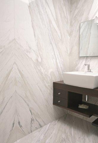 Luxury Carrara Marble Bathroom Design