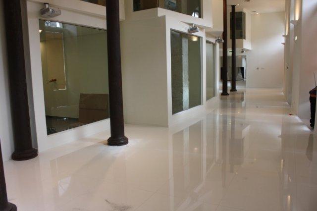 Bespoke Carrara Marble Installations