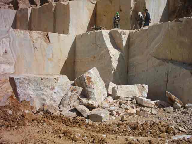 Bespoke Carrara Marble Installations