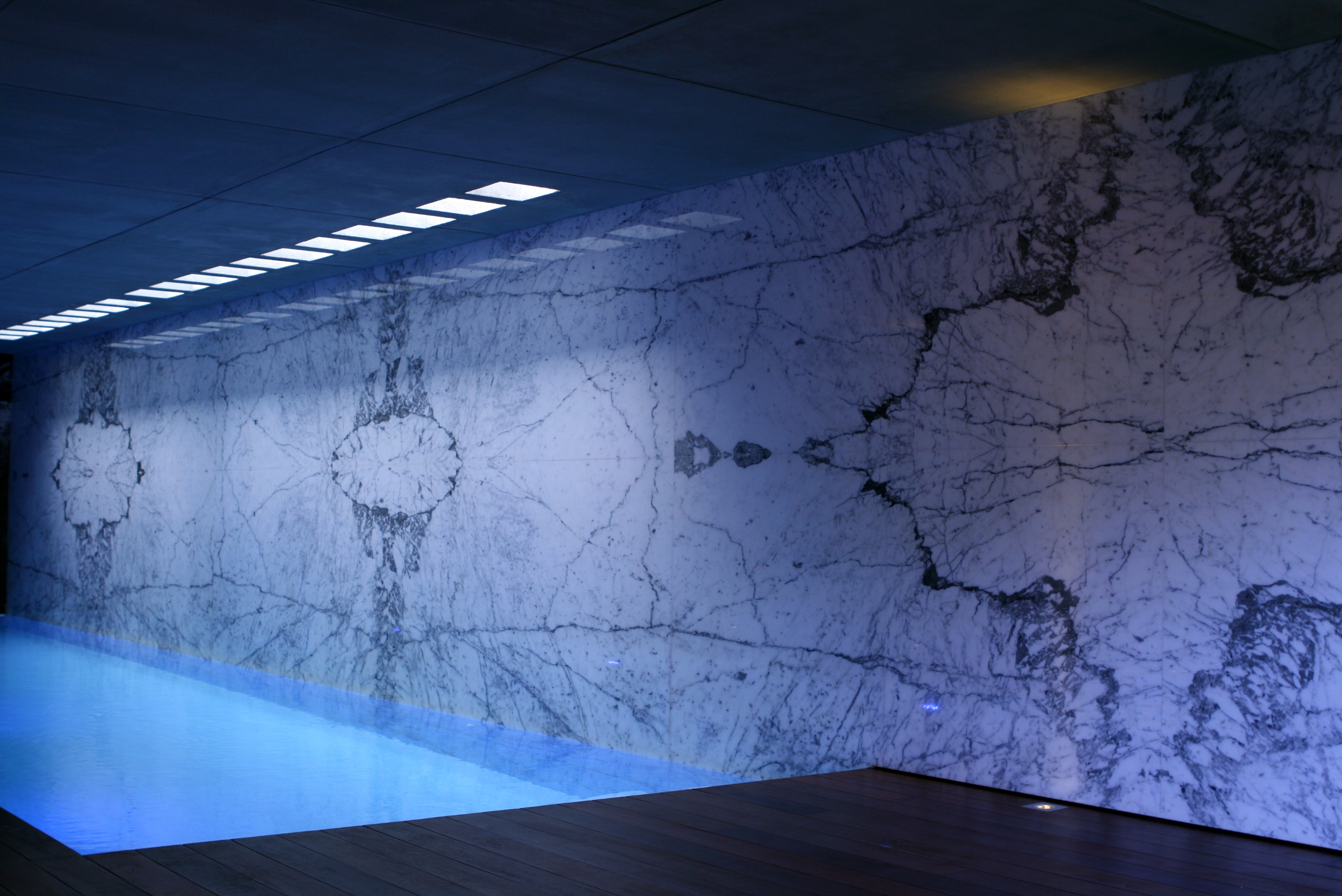 Bespoke Carrara Marble Installations