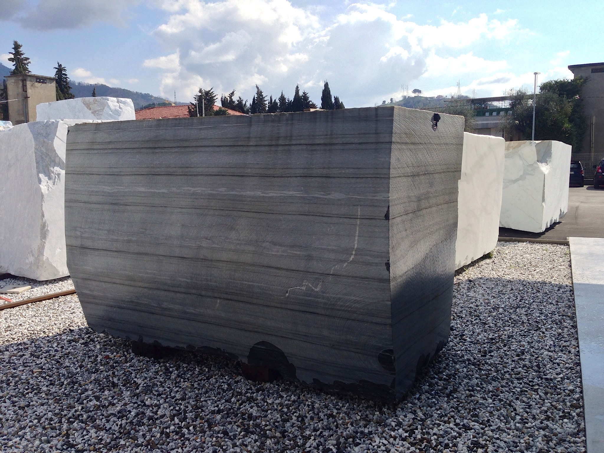 Bespoke Carrara Marble Installations