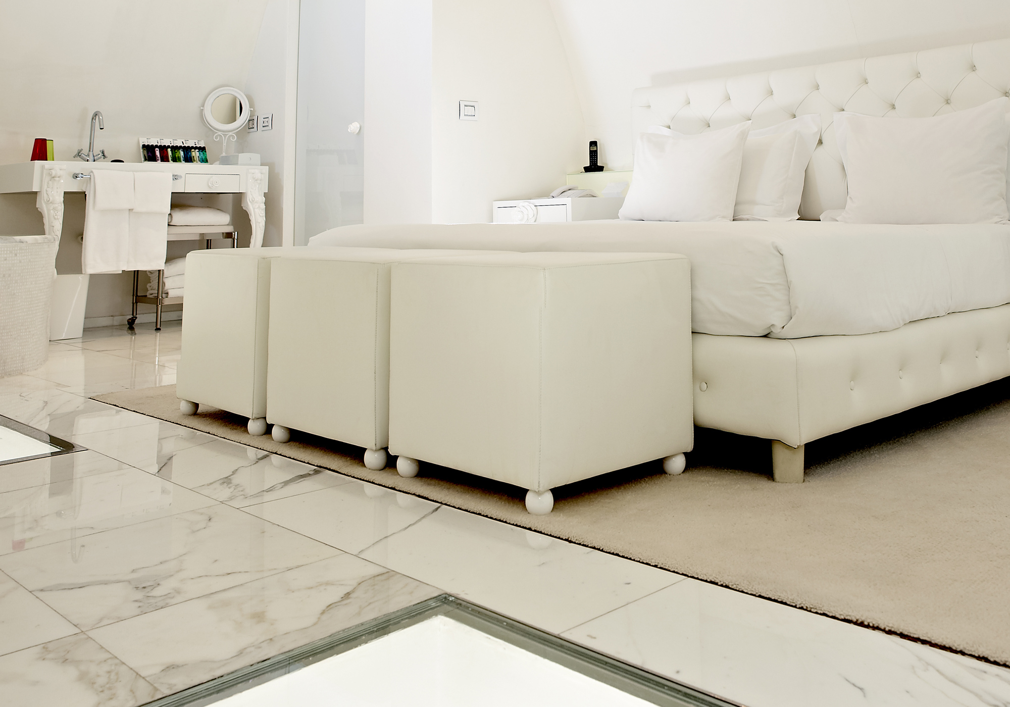 Bespoke Carrara Marble Installations
