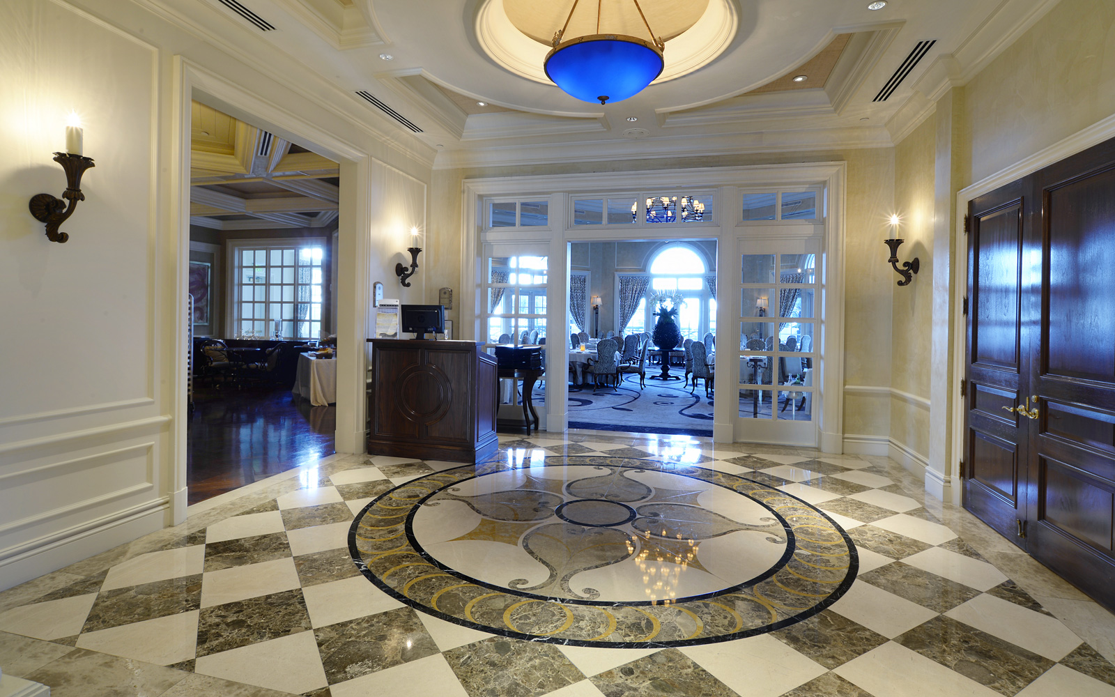 Bespoke Carrara Marble Installations