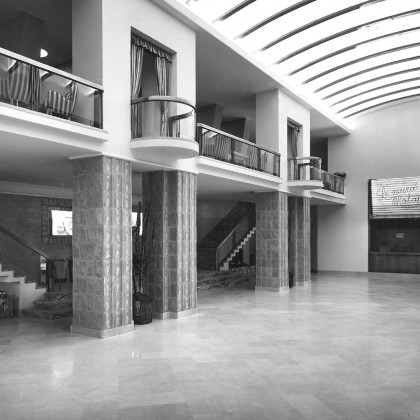 Bespoke Carrara Marble Installations
