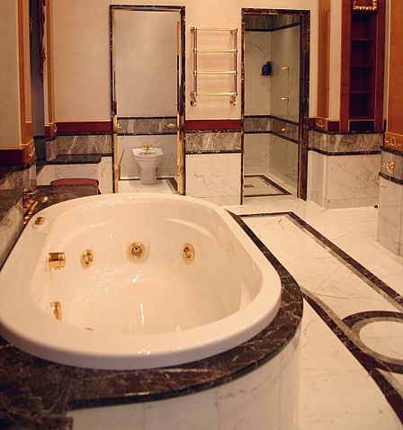 Bespoke Carrara Marble Installations