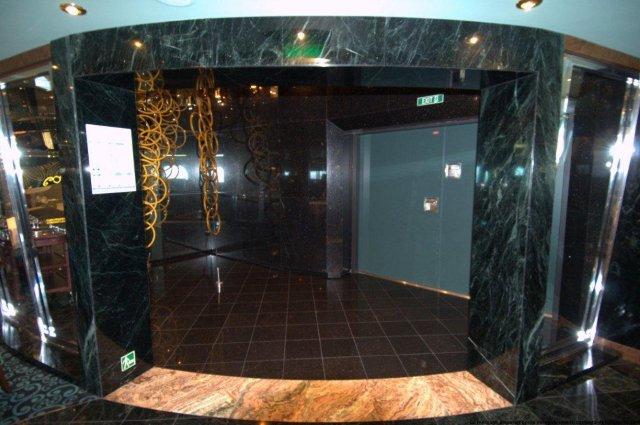 Bespoke Carrara Marble Installations