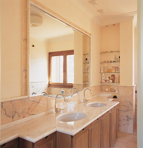 Luxury Carrara Marble Bathroom Design