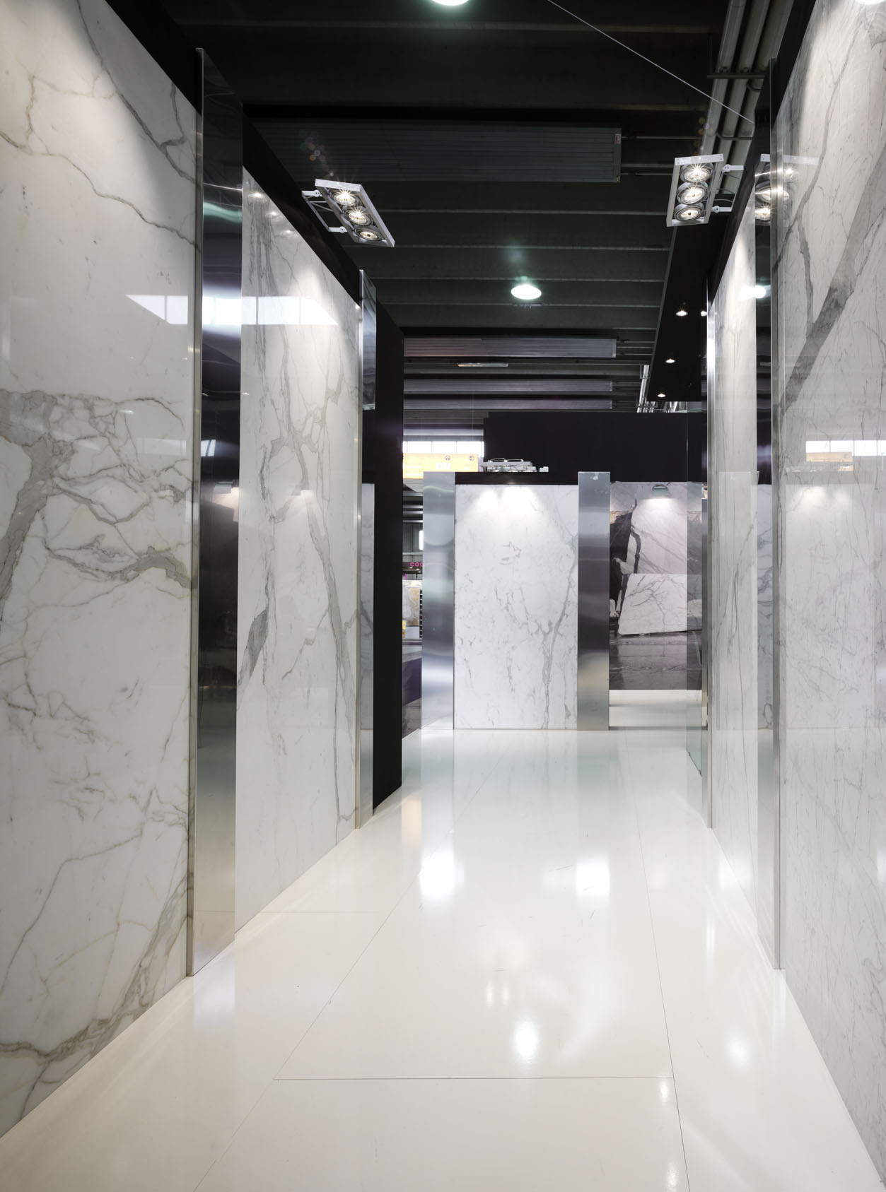 Bespoke Carrara Marble Installations