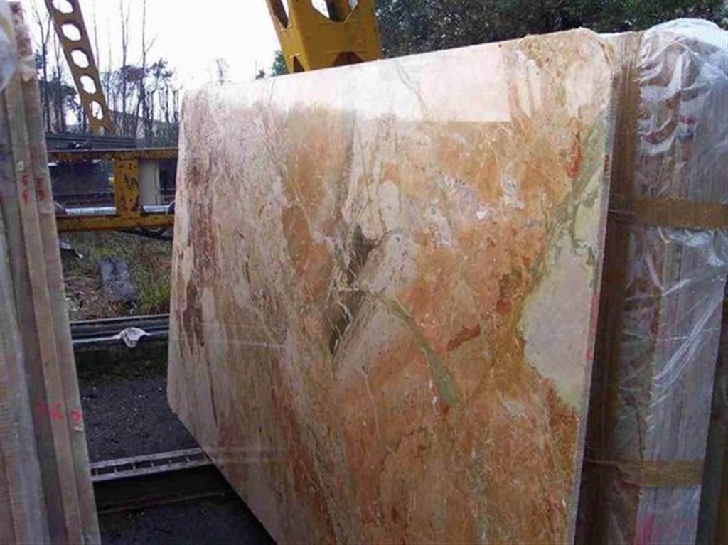 Bespoke Carrara Marble Installations