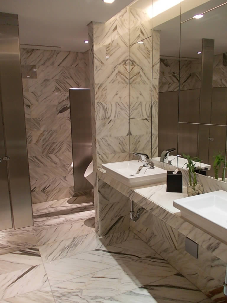 Bespoke Carrara Marble Installations