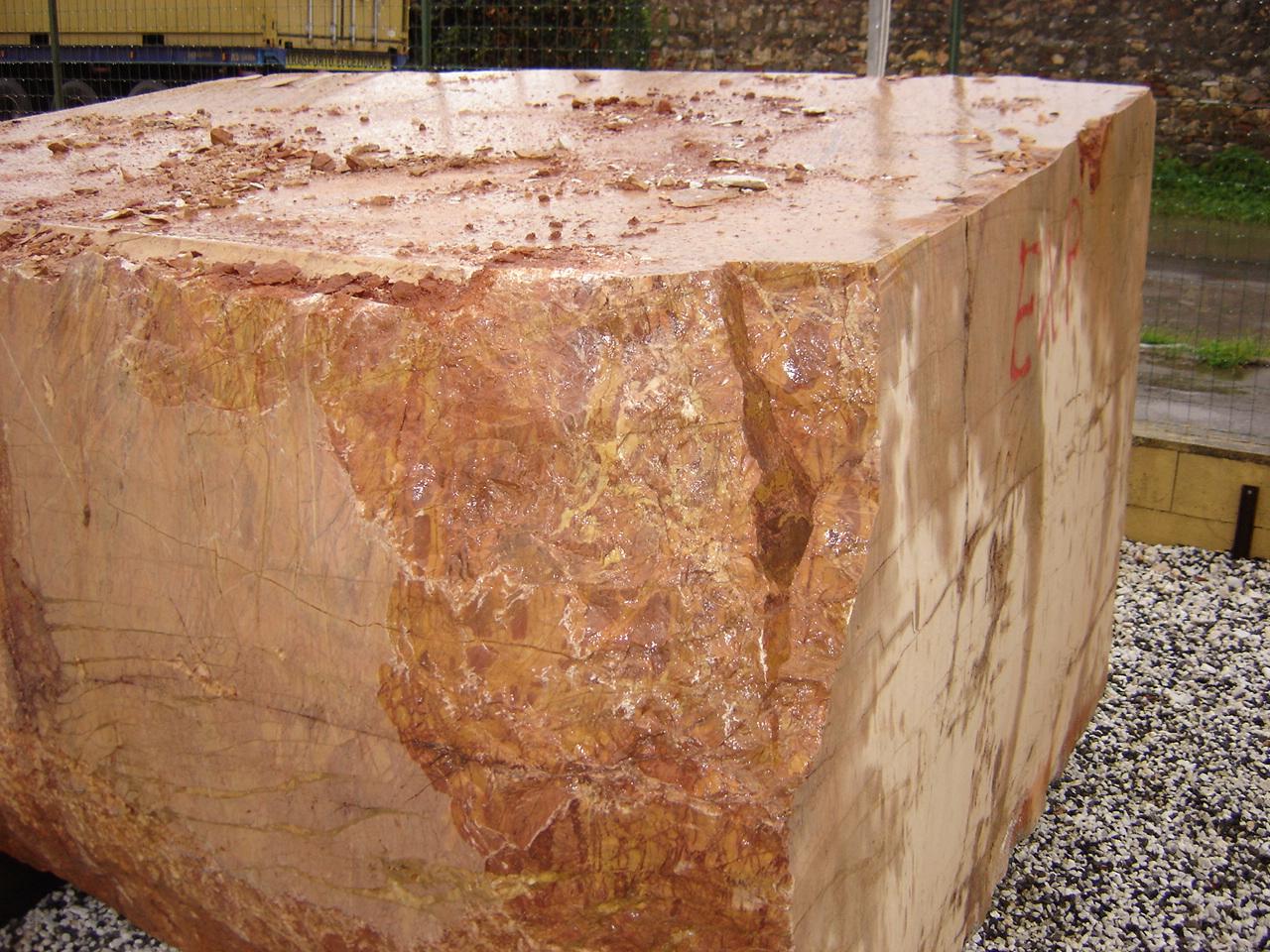 Bespoke Carrara Marble Installations