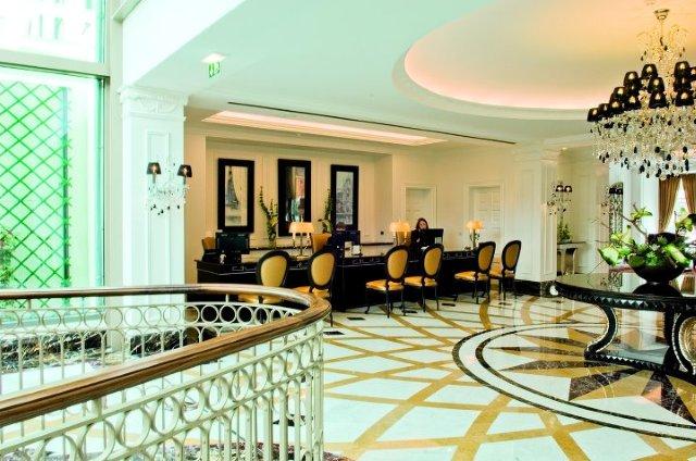 Bespoke Carrara Marble Installations