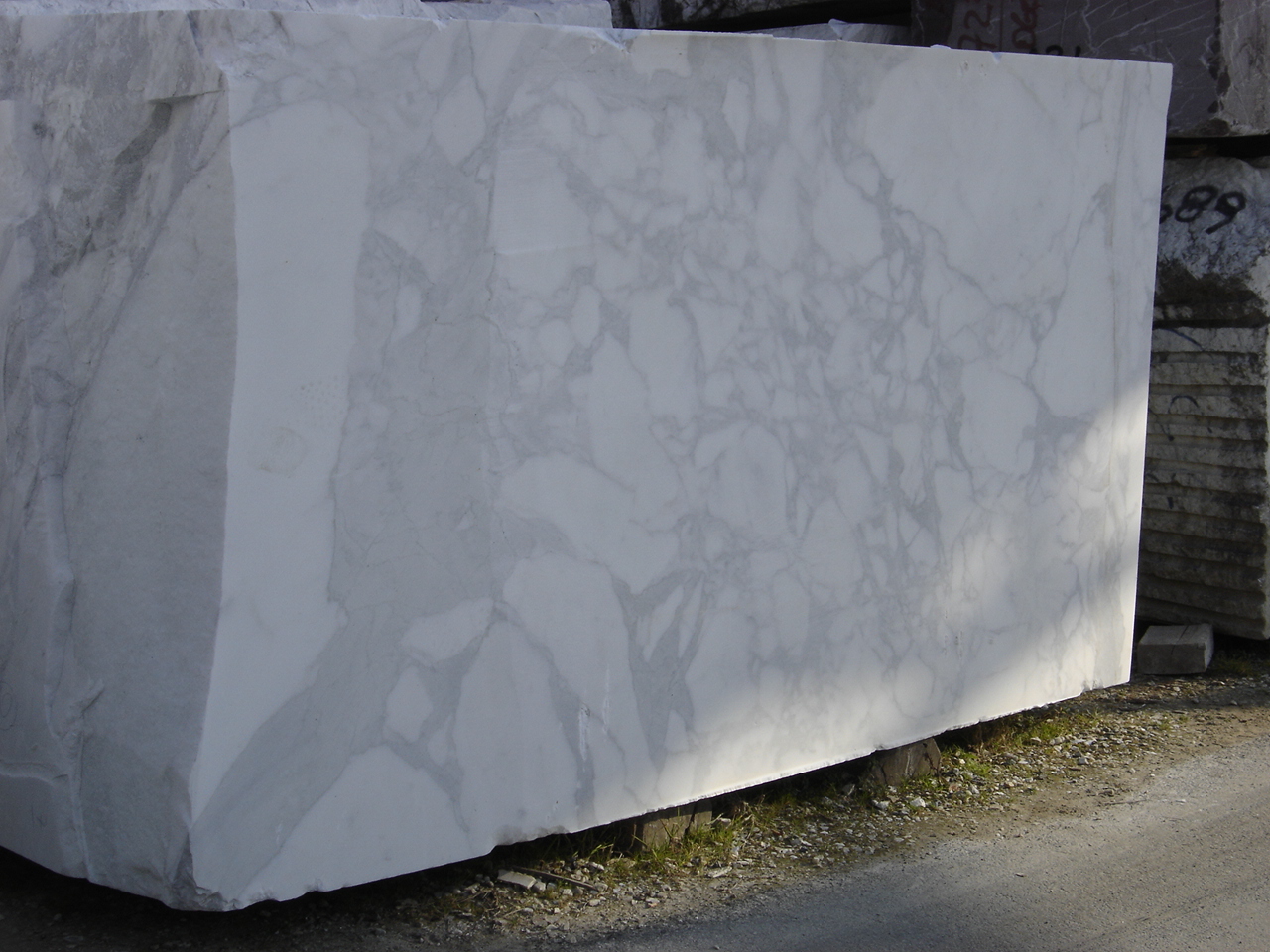 Bespoke Carrara Marble Installations