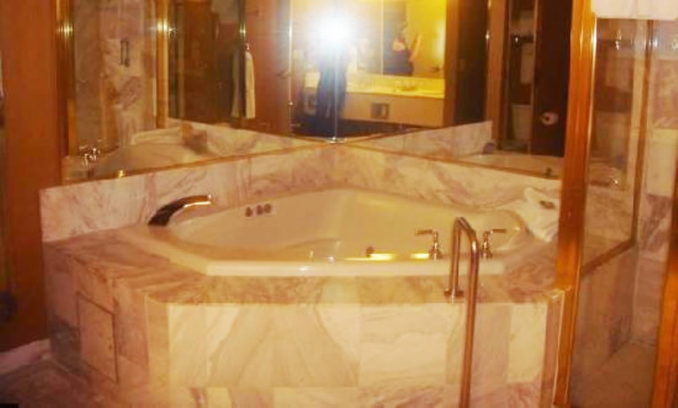 Bespoke Carrara Marble Installations