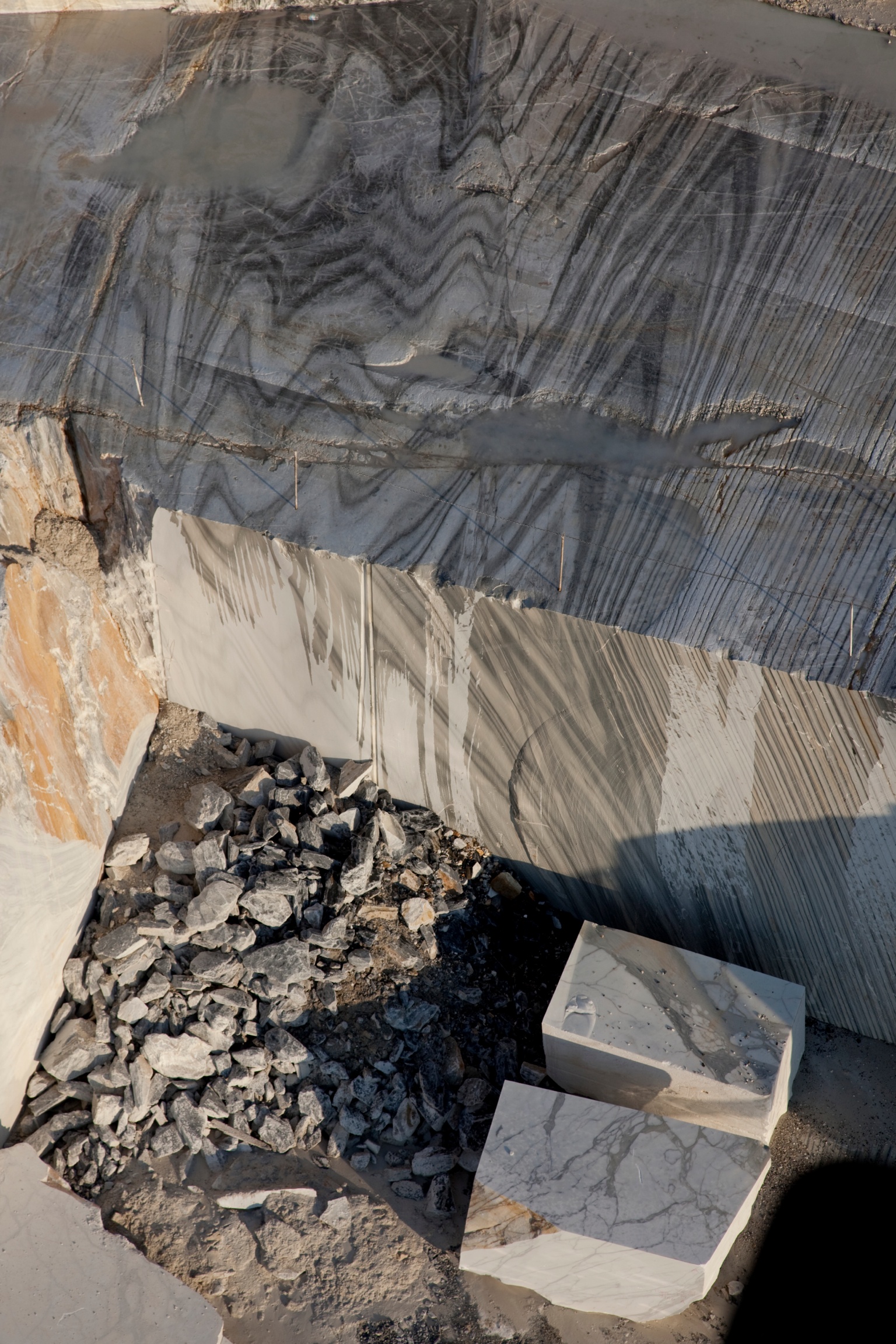Bespoke Carrara Marble Installations