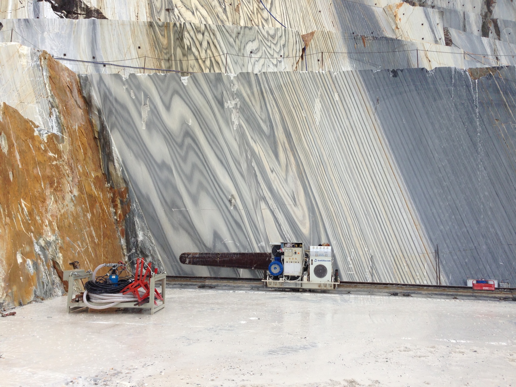 Bespoke Carrara Marble Installations