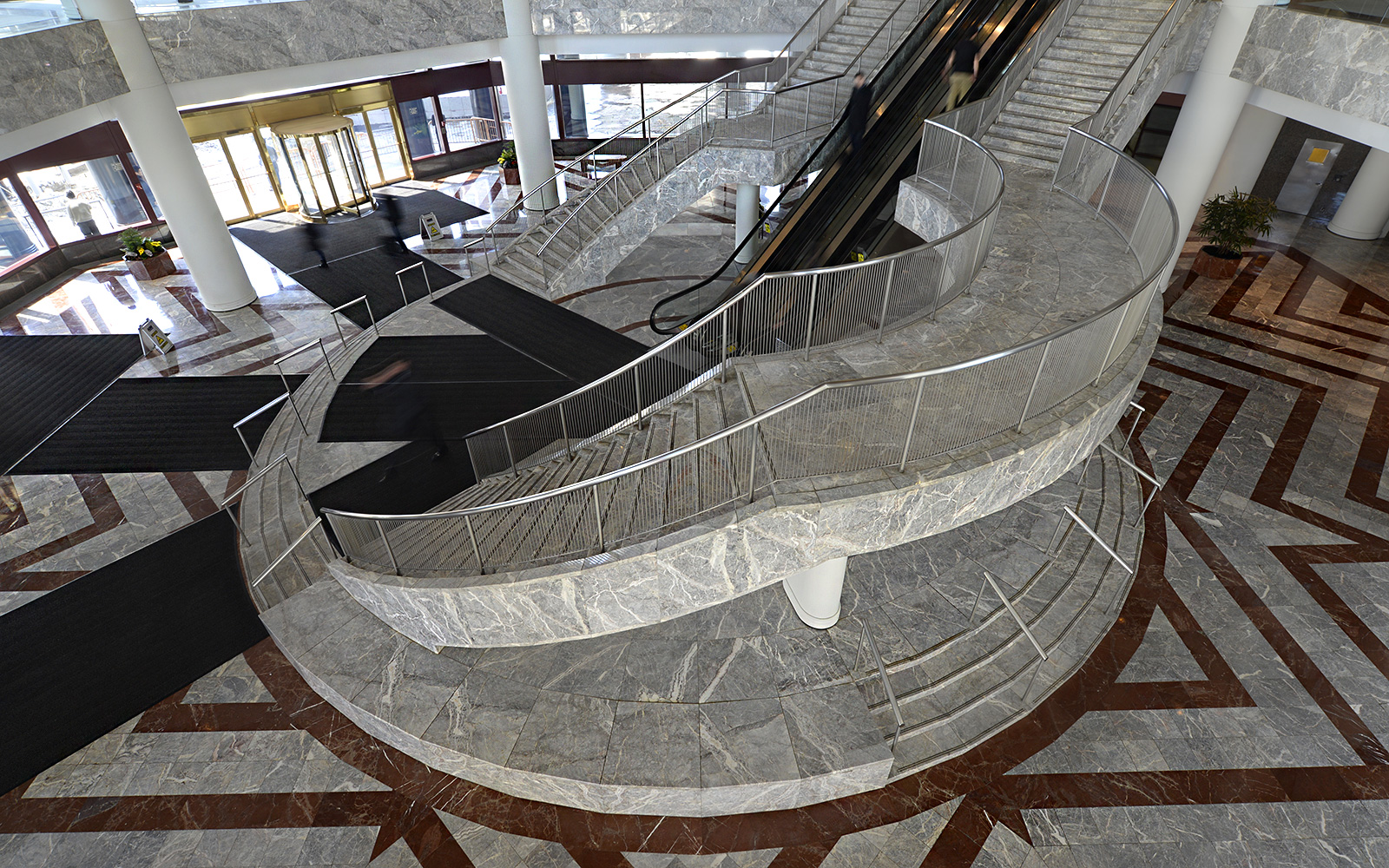 Bespoke Carrara Marble Installations