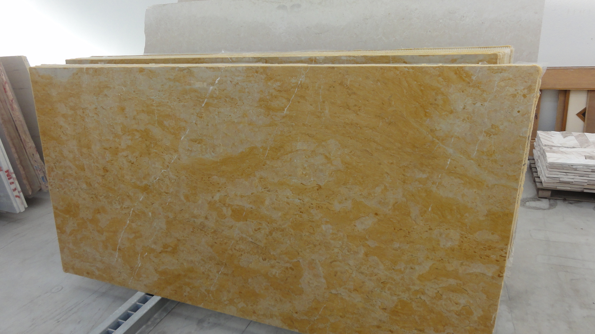 Luxury Carrara Marble Slabs