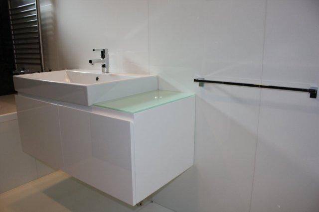 Luxury Carrara Marble Bathroom Design