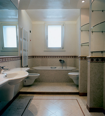 Luxury Carrara Marble Bathroom Design