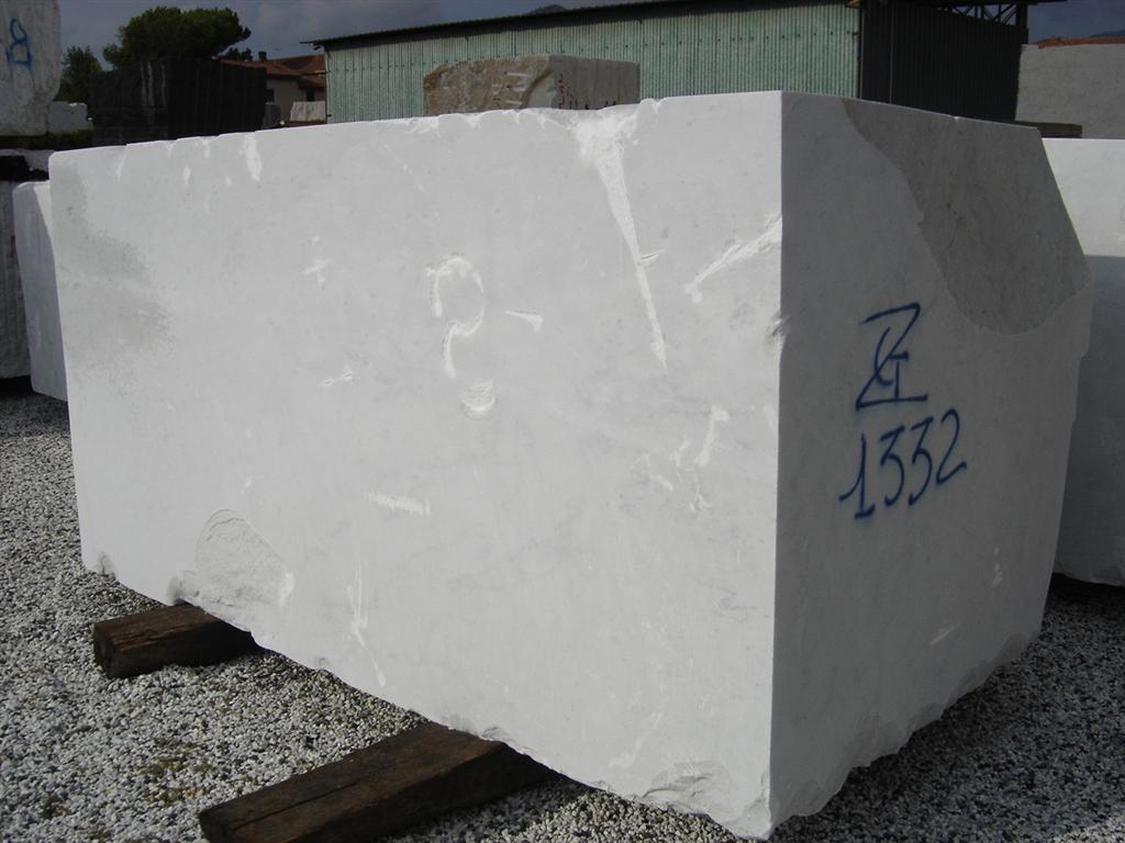Bespoke Carrara Marble Installations