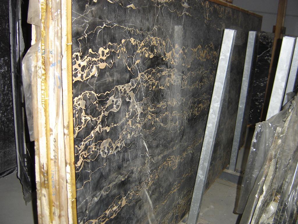 Bespoke Carrara Marble Installations