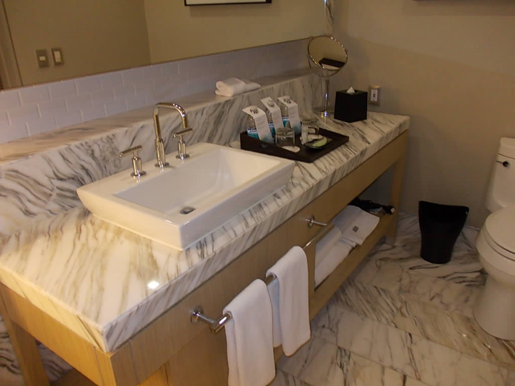 Bespoke Carrara Marble Installations
