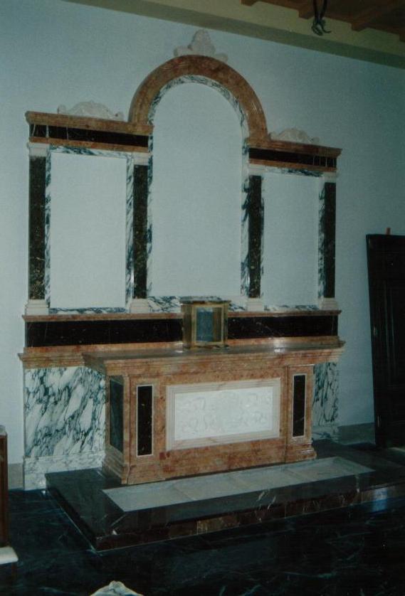 Bespoke Carrara Marble Installations