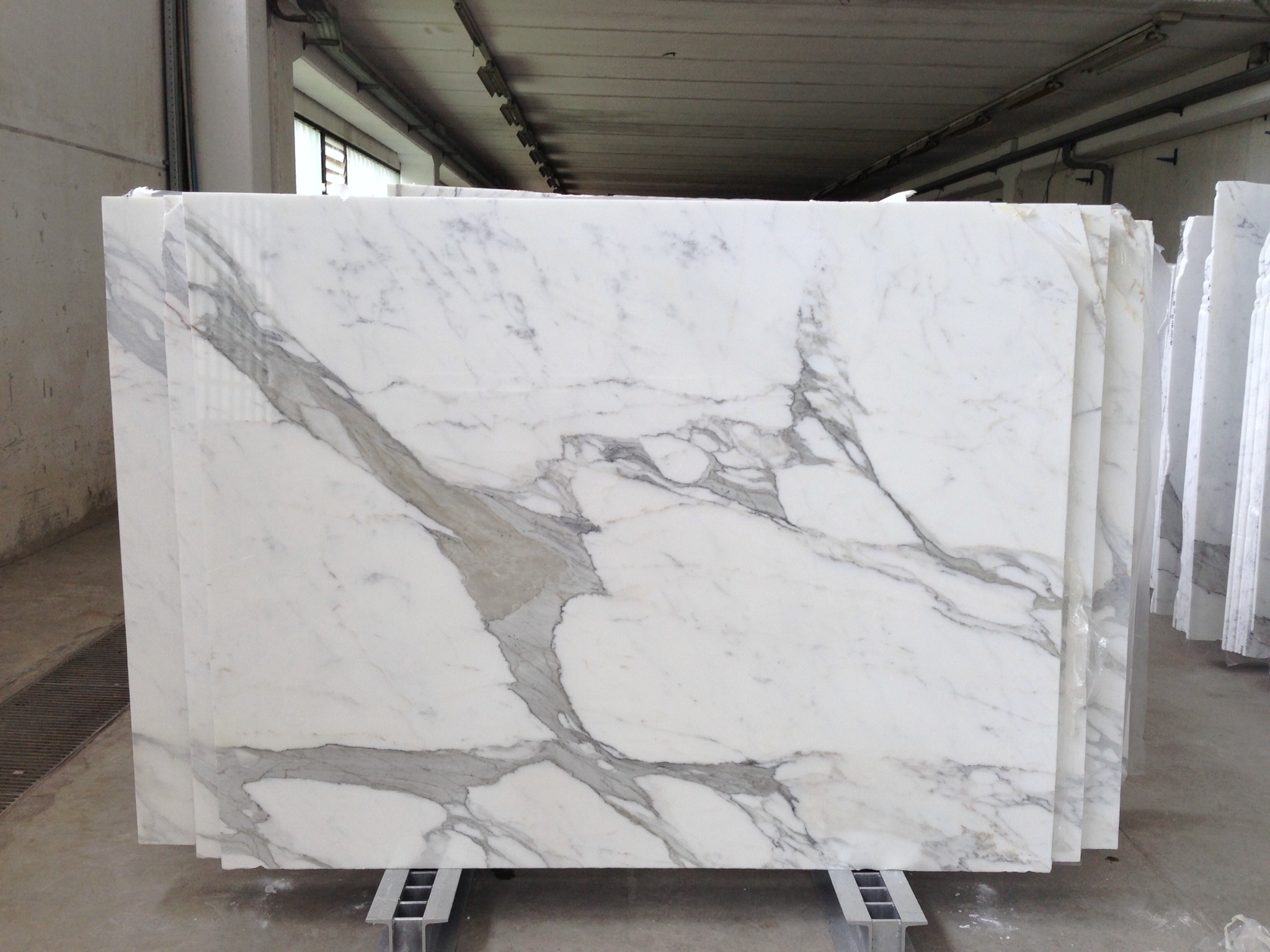 Bespoke Carrara Marble Installations