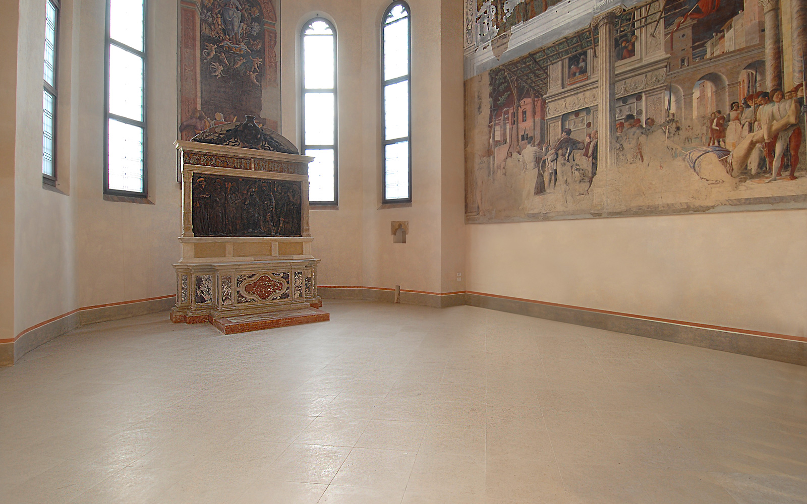 Bespoke Carrara Marble Installations
