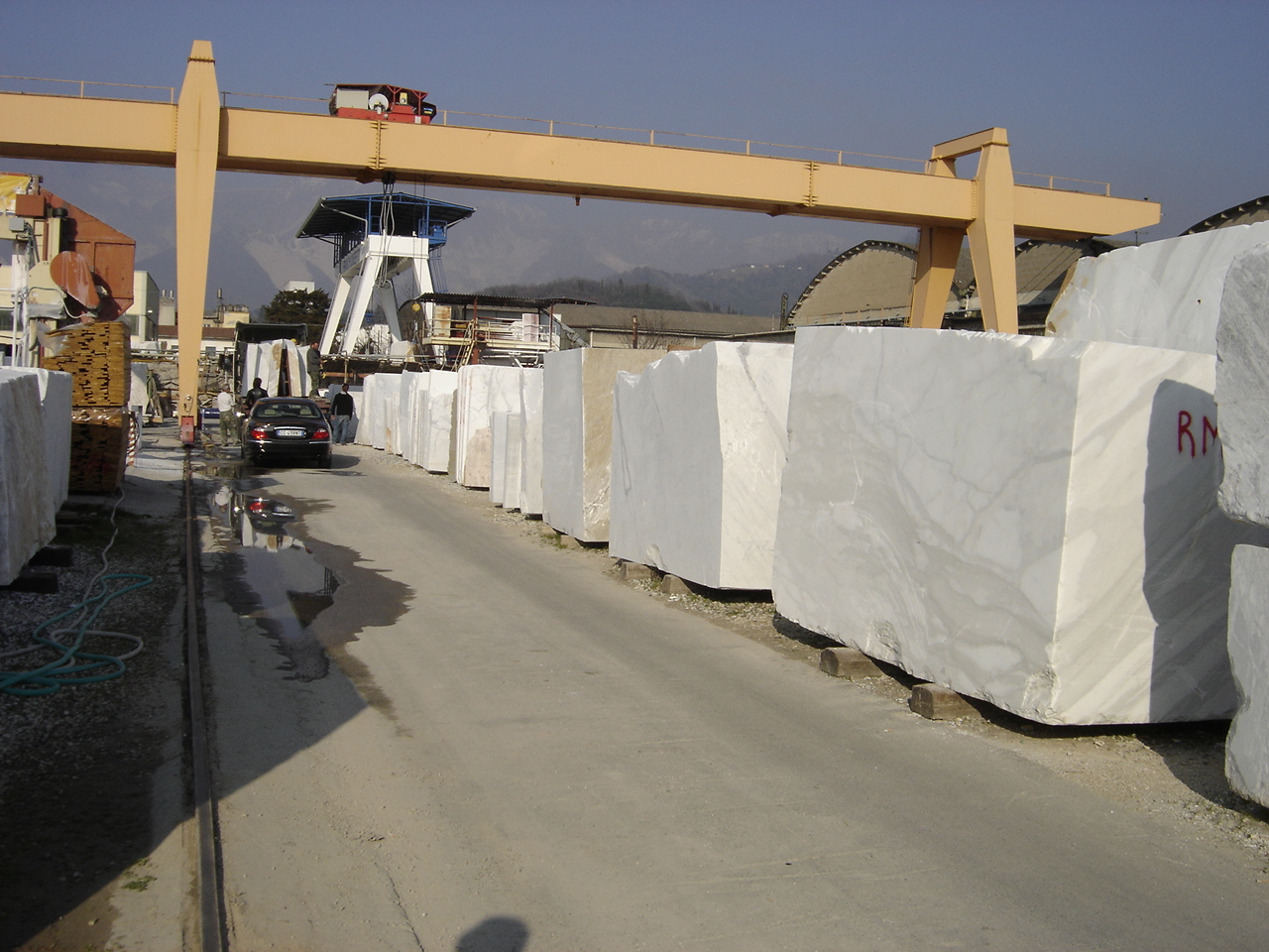 Bespoke Carrara Marble Installations