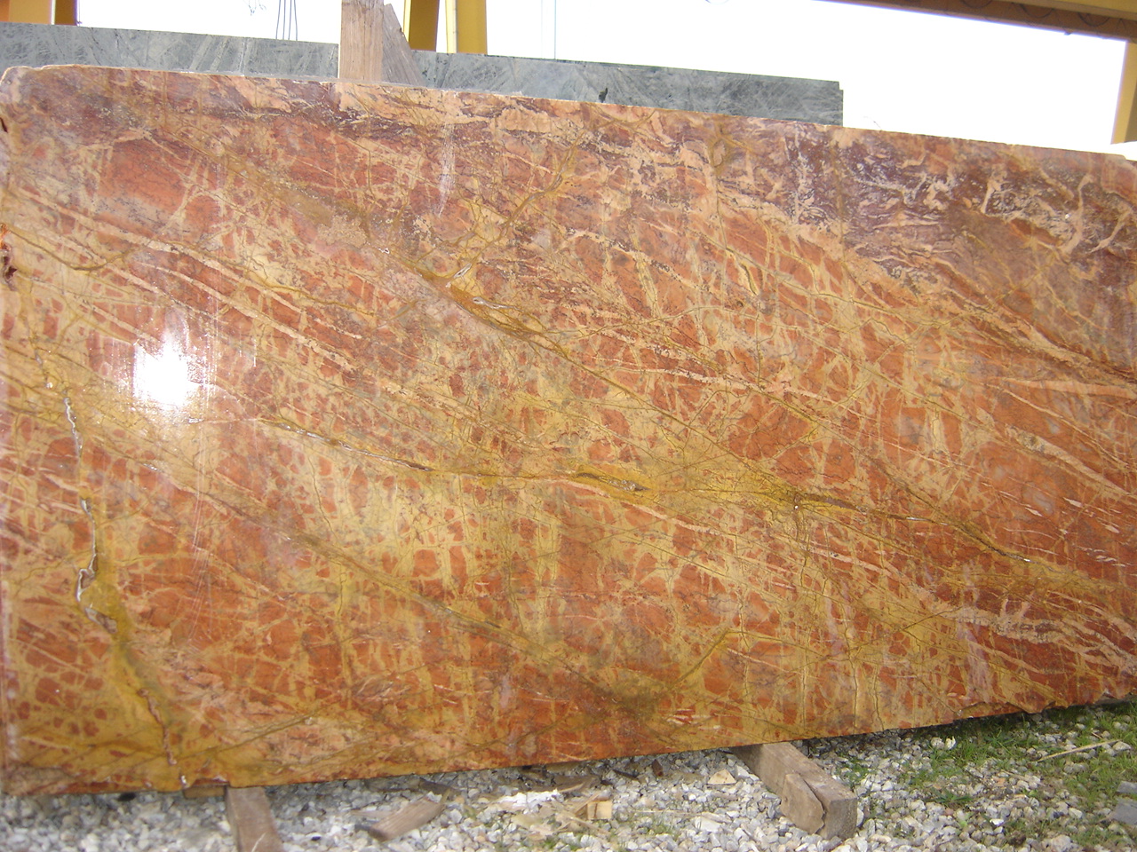 Bespoke Carrara Marble Installations