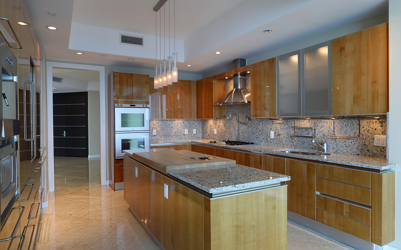 Bespoke Carrara Marble Installations