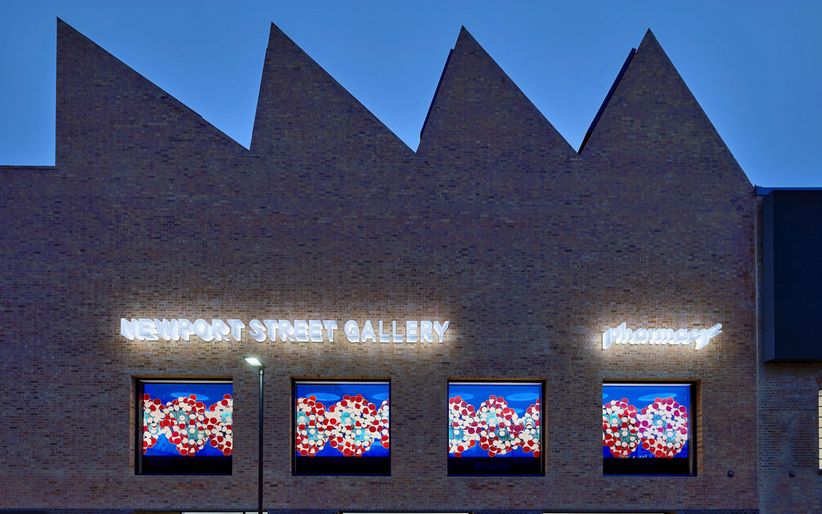 Bespoke Carrara Marble Installations