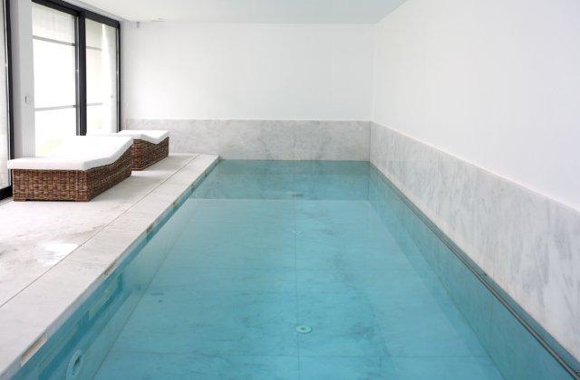 Bespoke Carrara Marble Installations