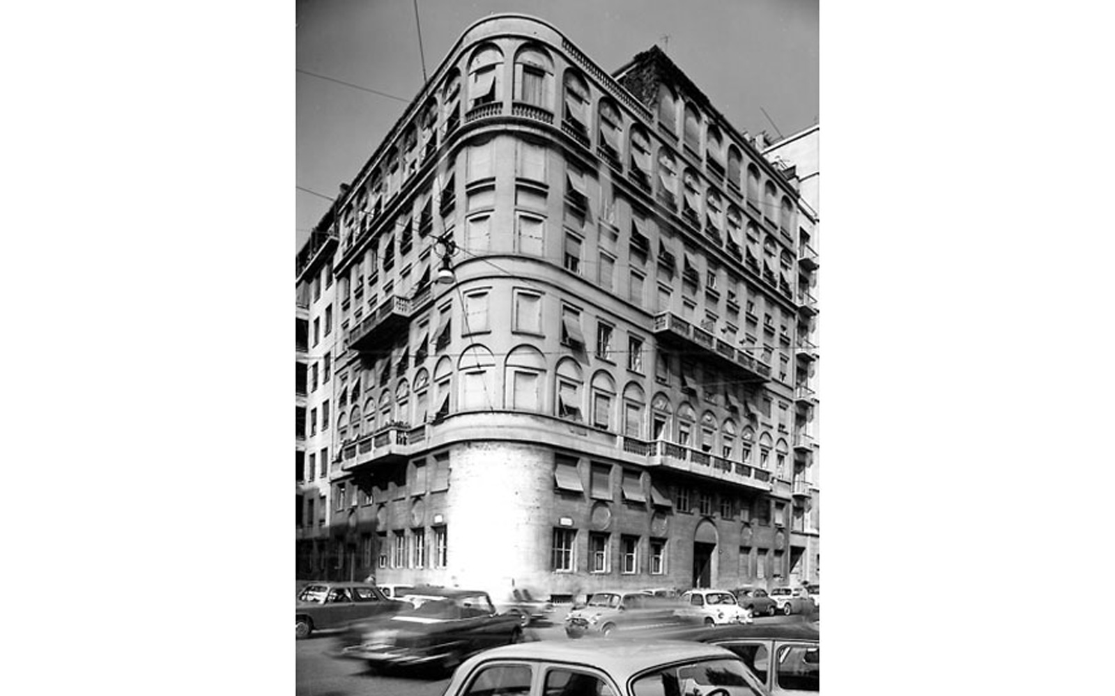 Bespoke Carrara Marble Installations