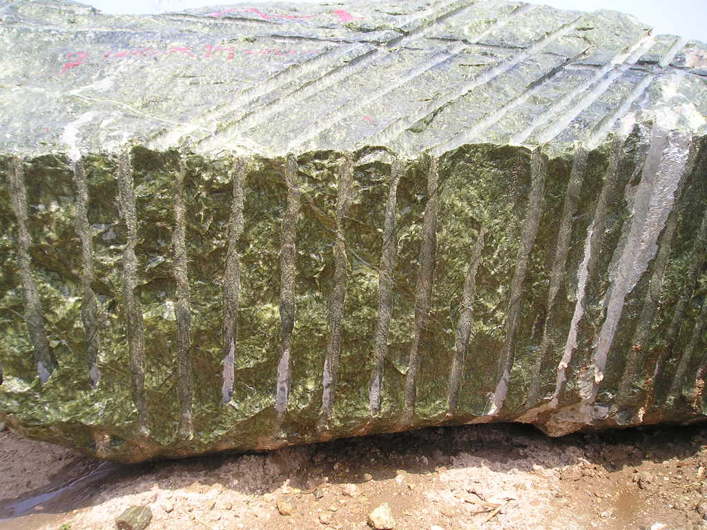 Bespoke Carrara Marble Installations