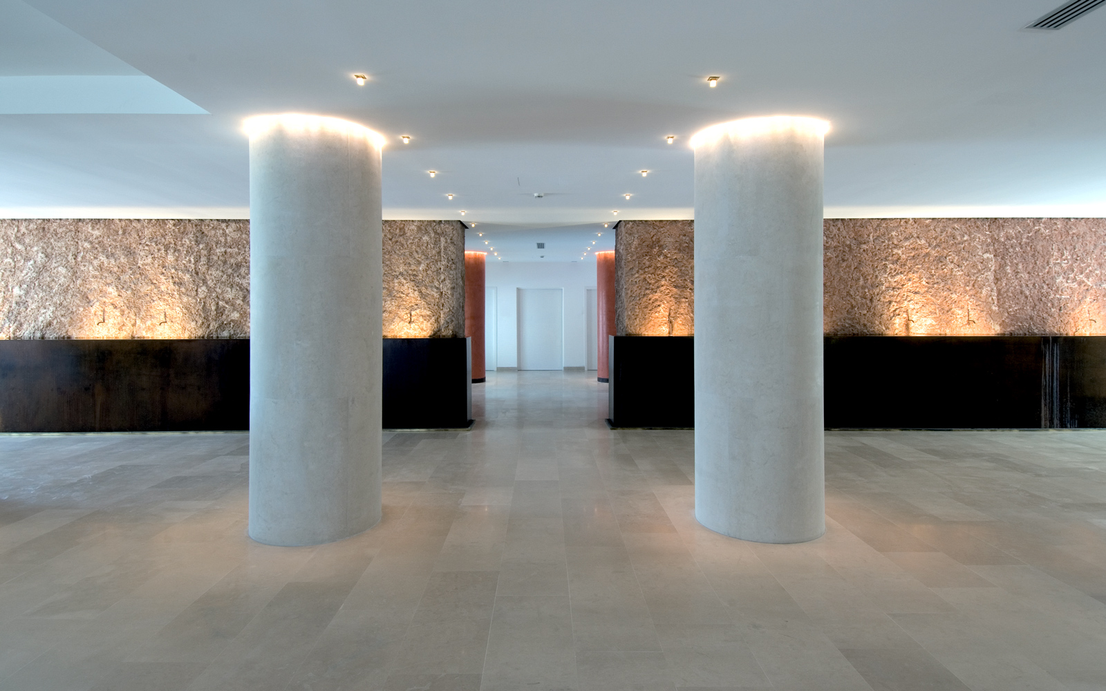 Bespoke Carrara Marble Installations