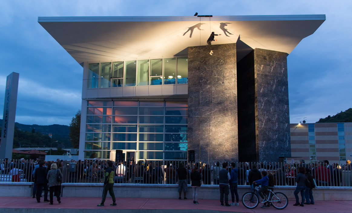 Bespoke Carrara Marble Installations