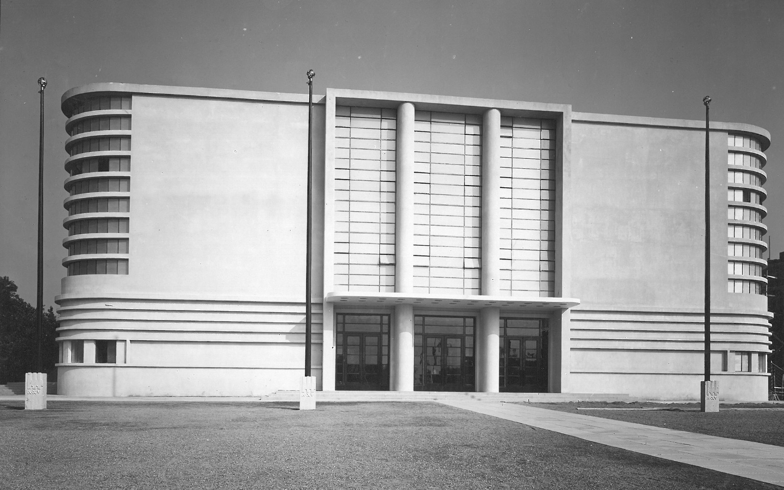 Bespoke Carrara Marble Installations