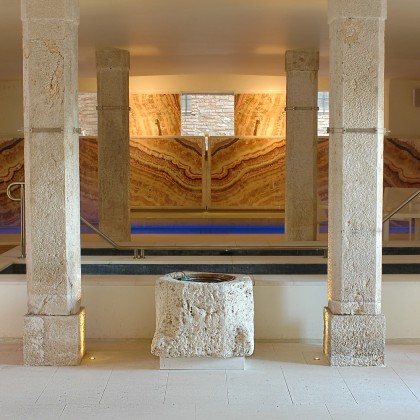 Bespoke Carrara Marble Installations