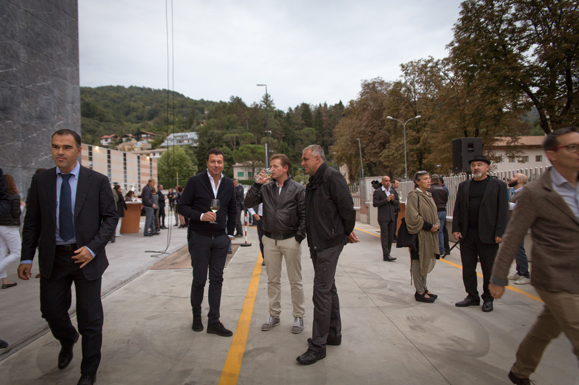 Bespoke Carrara Marble Installations