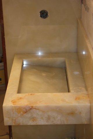 Bespoke Carrara Marble Installations