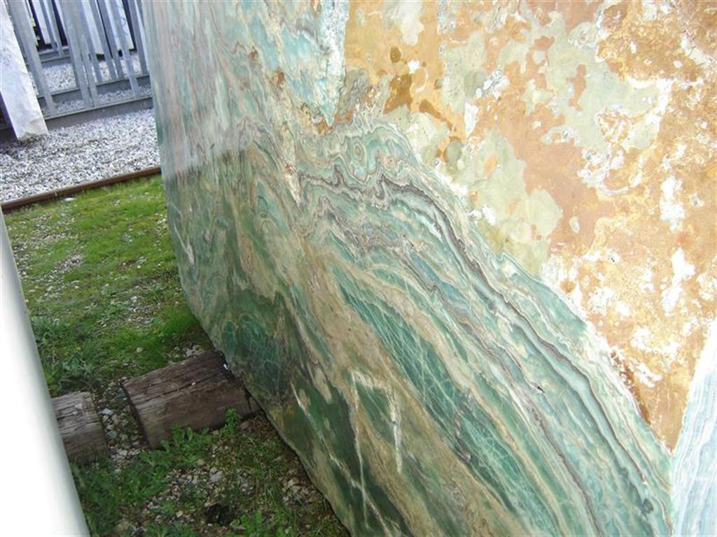 Bespoke Carrara Marble Installations