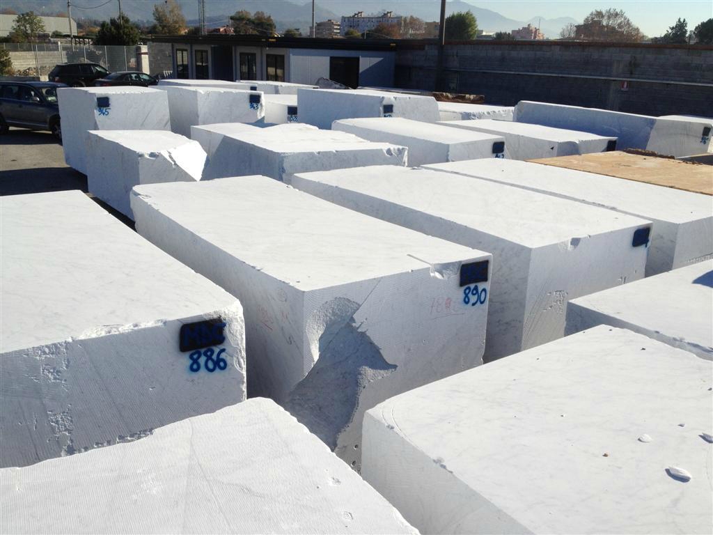 Bespoke Carrara Marble Installations