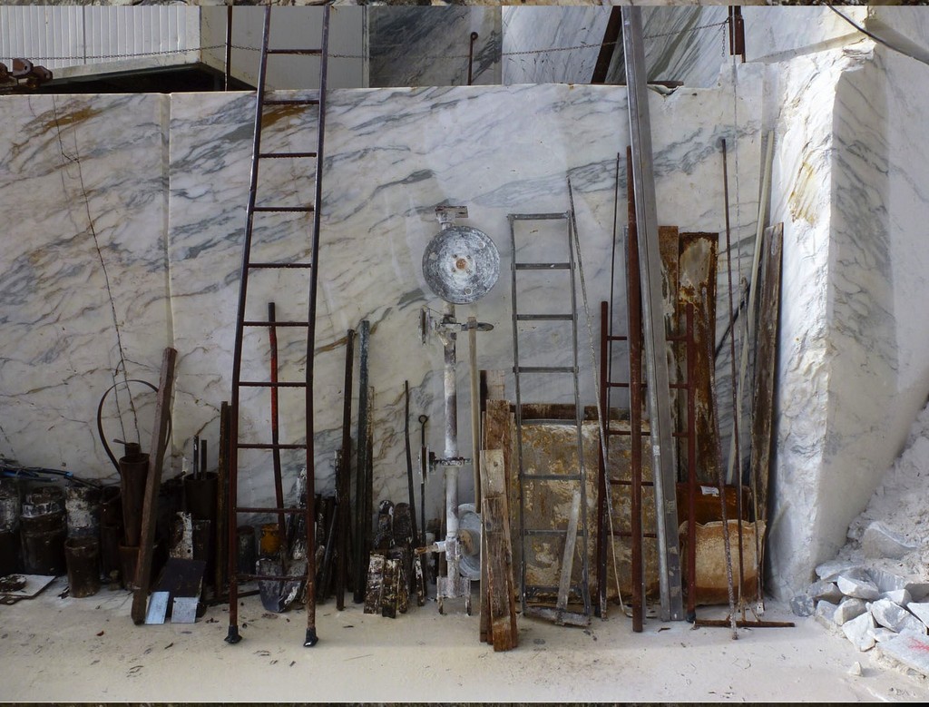 Bespoke Carrara Marble Installations