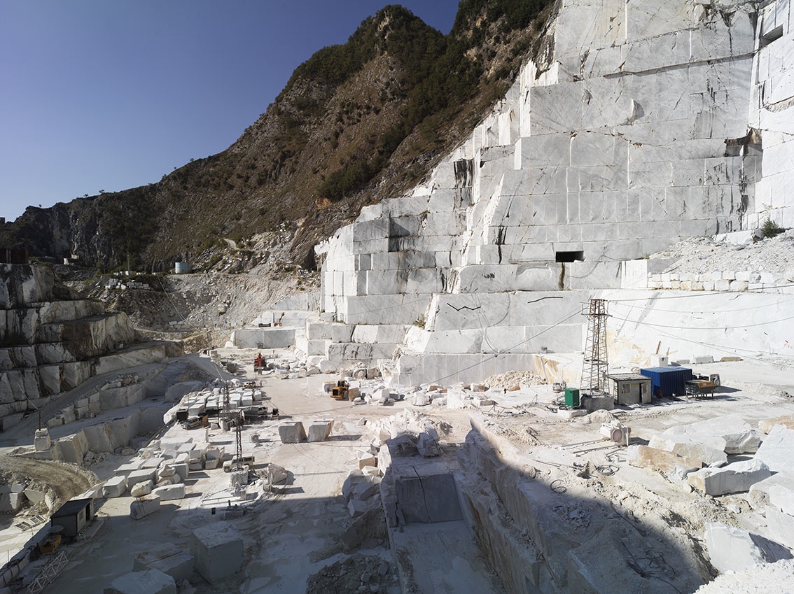 Bespoke Carrara Marble Installations