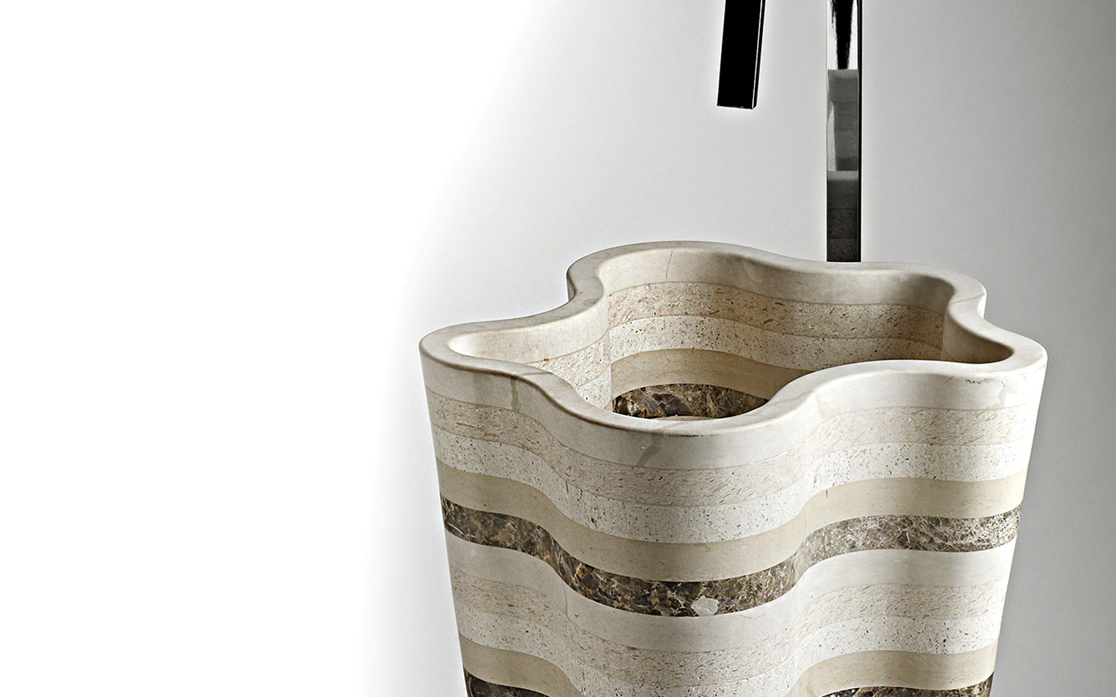 Bespoke Carrara Marble Installations